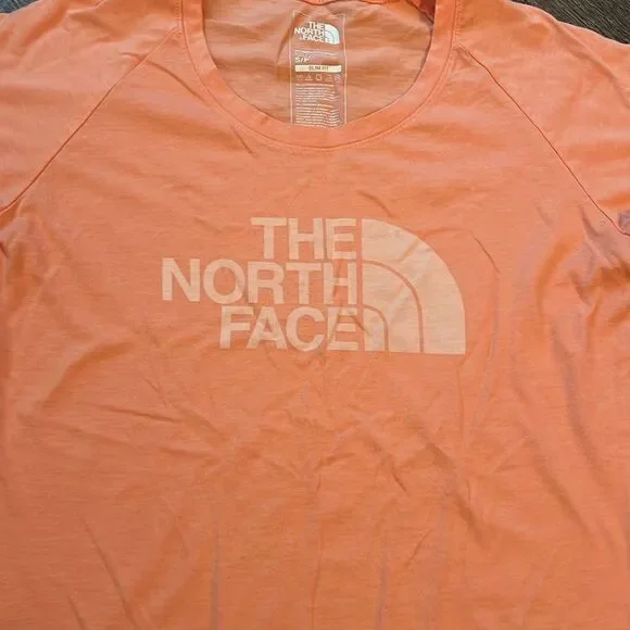 The North Face Women’s Coral Orange Slim Fit Logo Tee Shirt Size S EUC - Picture 4 of 5